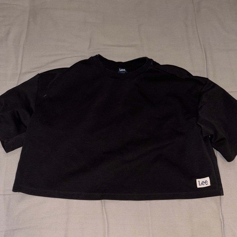 Lee Black Oversized Crop Short Sleeve Tee